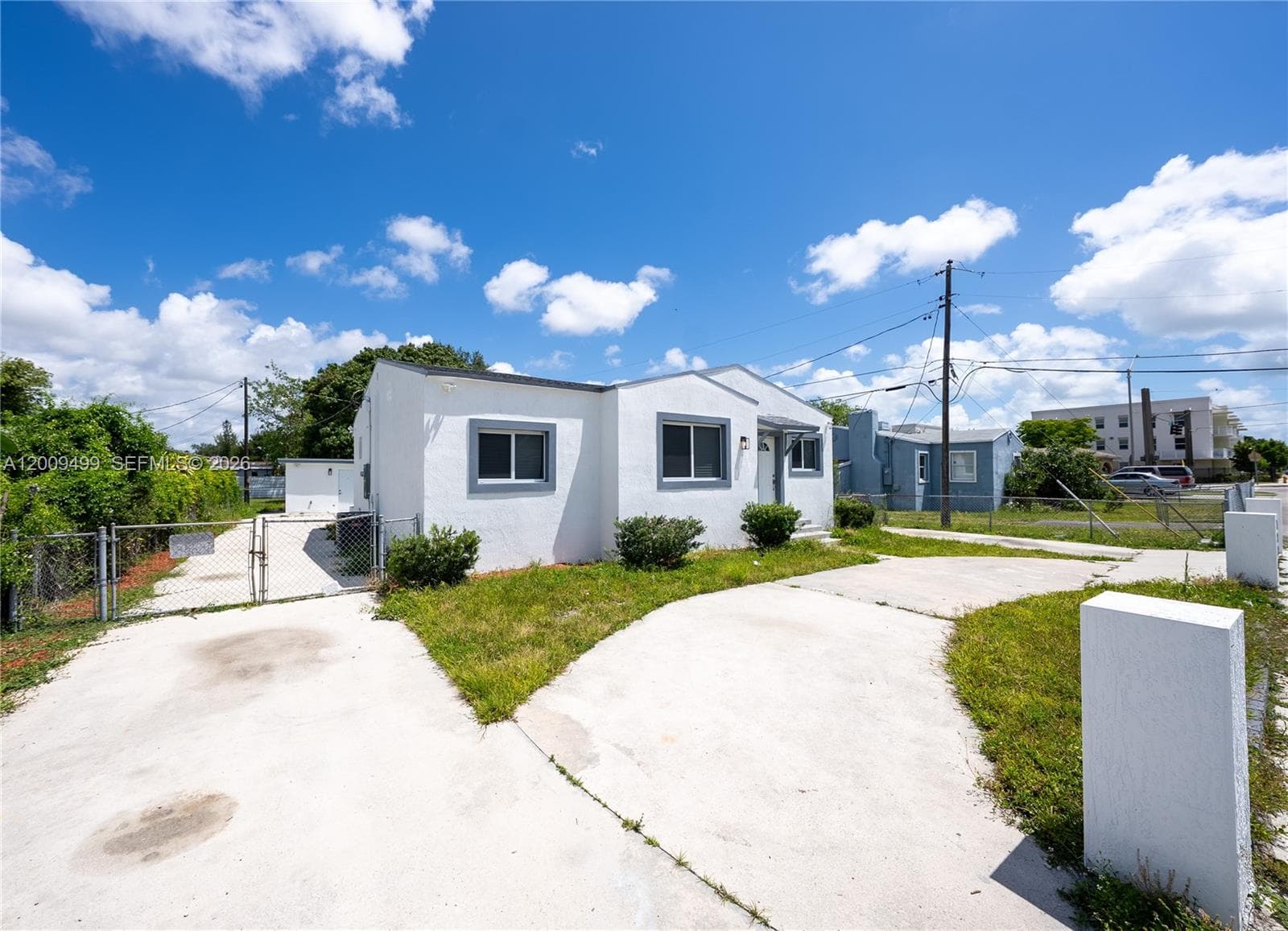 1221 NW 75th St # 0, Miami, FL 33147 photo 4