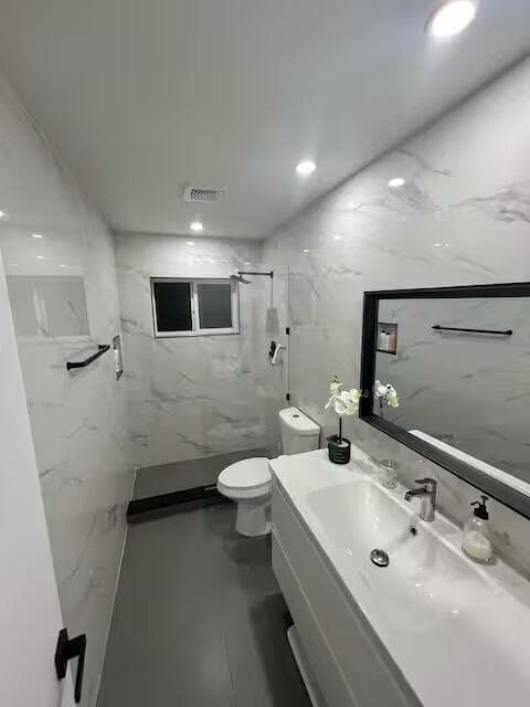 739 SE 12th Avenue, Deerfield Beach FL 33441 photo 3
