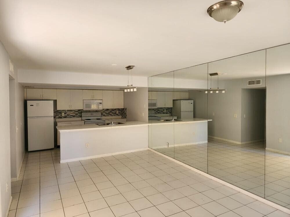 176 Waterside Drive, Hypoluxo FL 33462 photo 2
