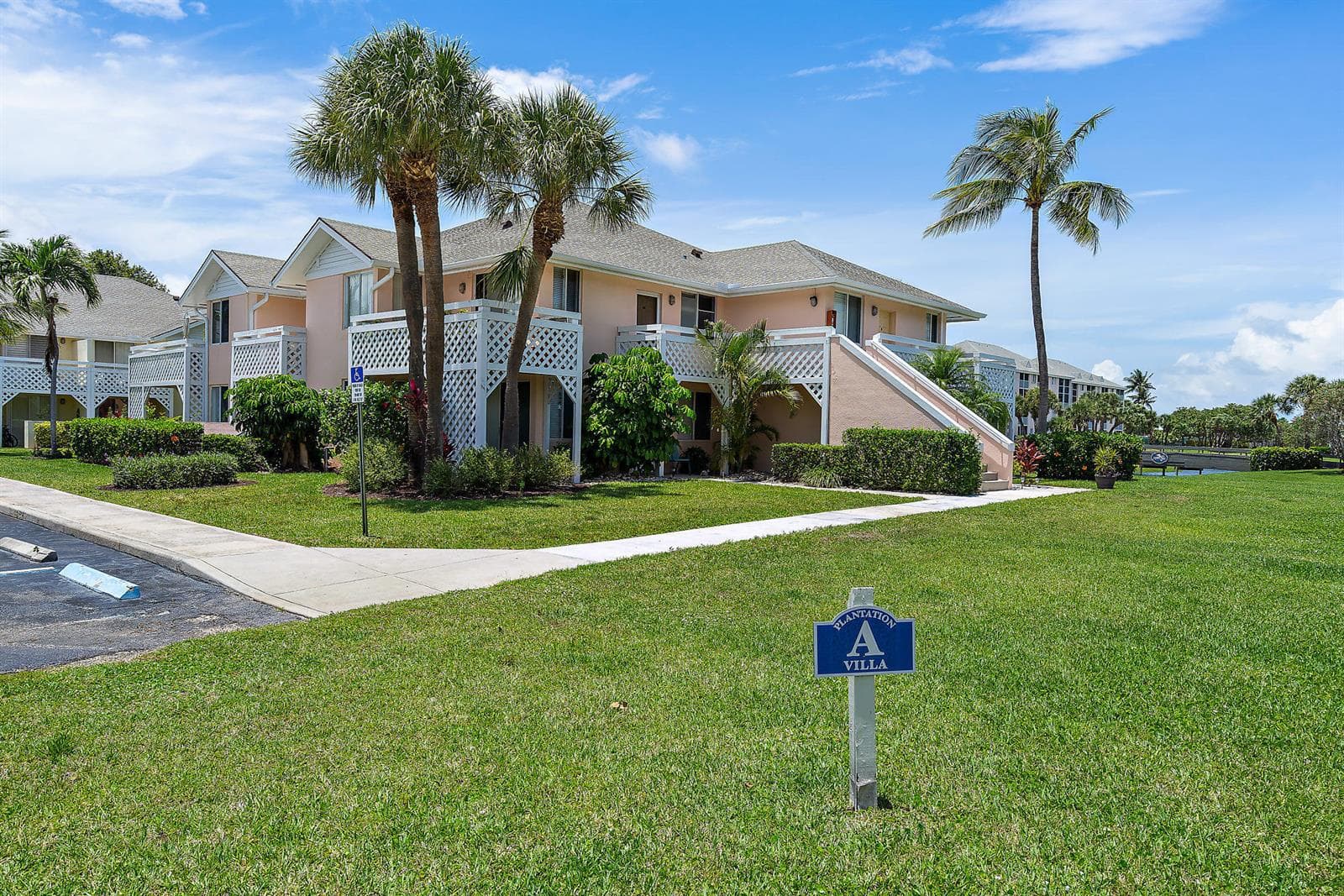 353 S Us Hwy 1 # A8, Jupiter FL 33477 photo 2