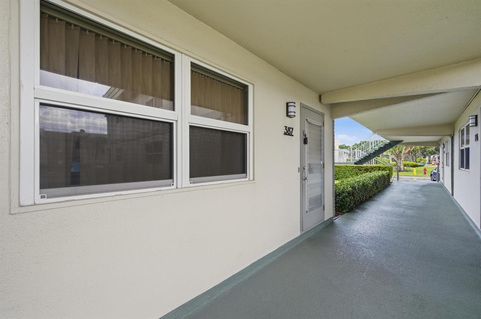 387 Flanders I, Delray Beach FL 33484 photo 3