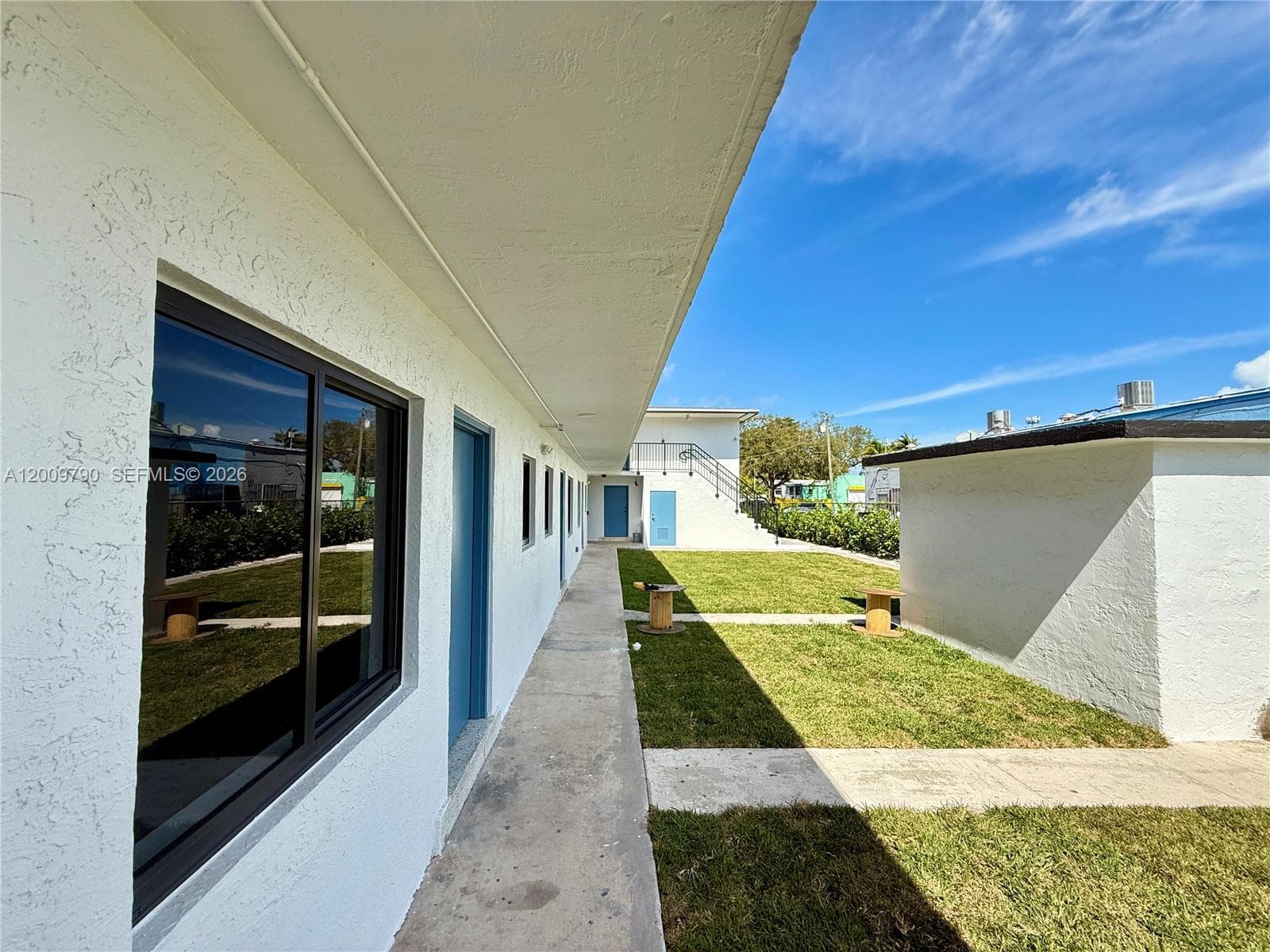180 NE 57th St # 4, Miami, FL 33137 photo 2