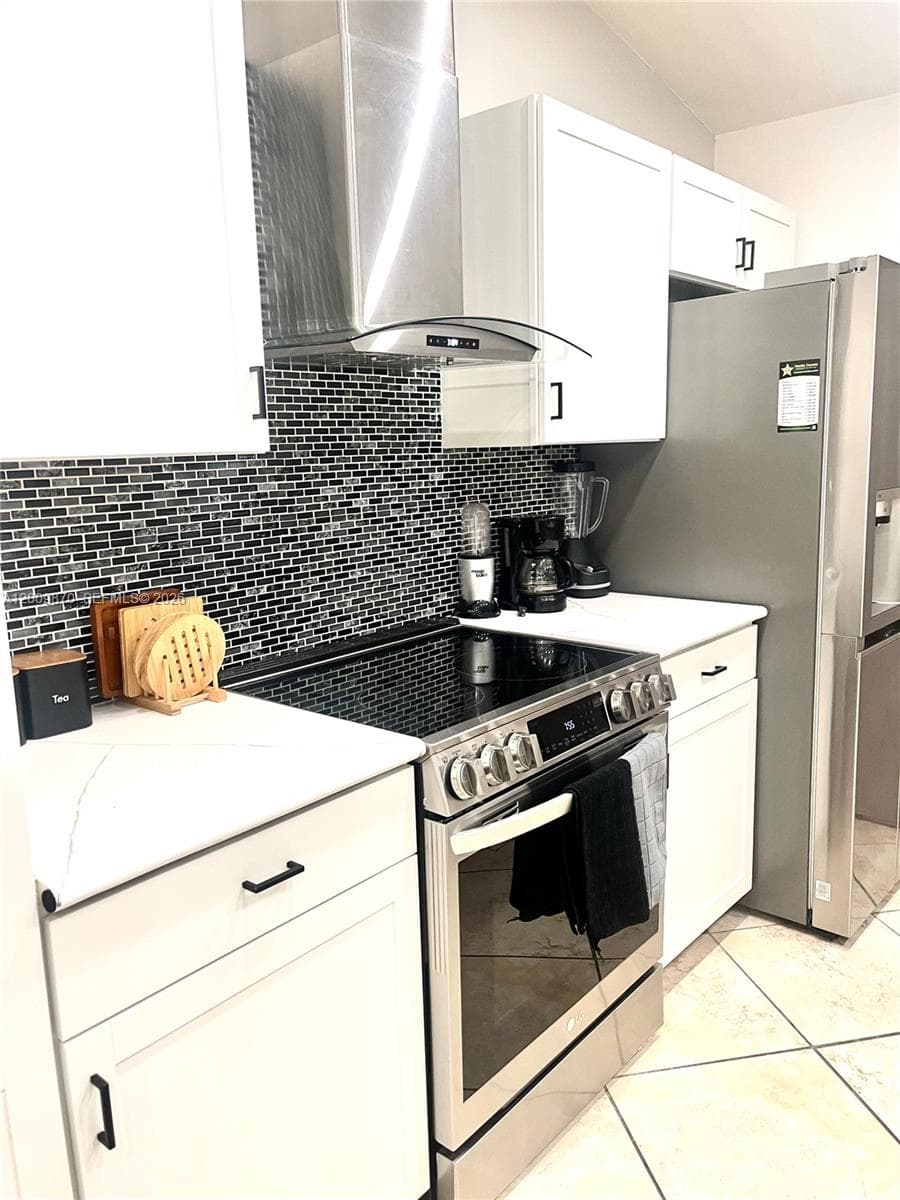 2182 SE Broward Ter, Port St. Lucie FL 34952 photo 3