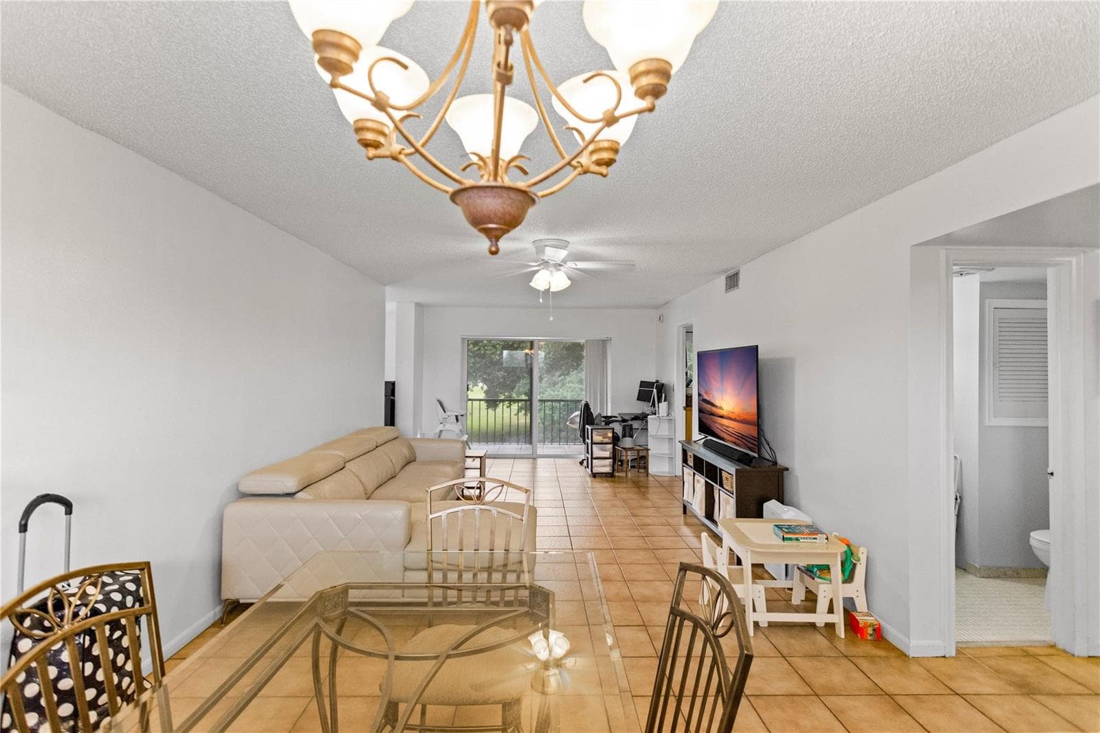 8990 S Hollybrook Boulevard Unit 305, Pembroke Pines FL 33025 photo 4