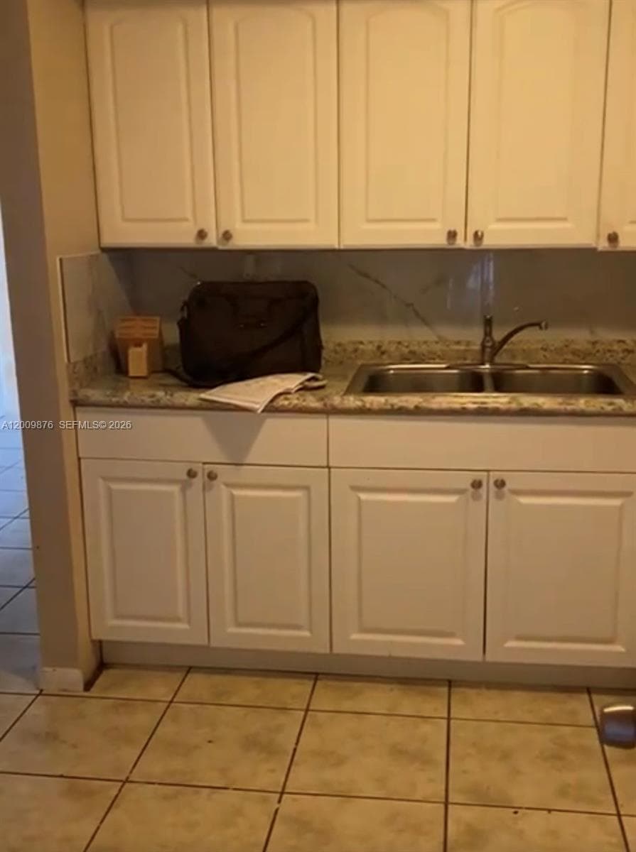 3710 NW 21st St # 305, Lauderdale Lakes FL 33311 photo 5
