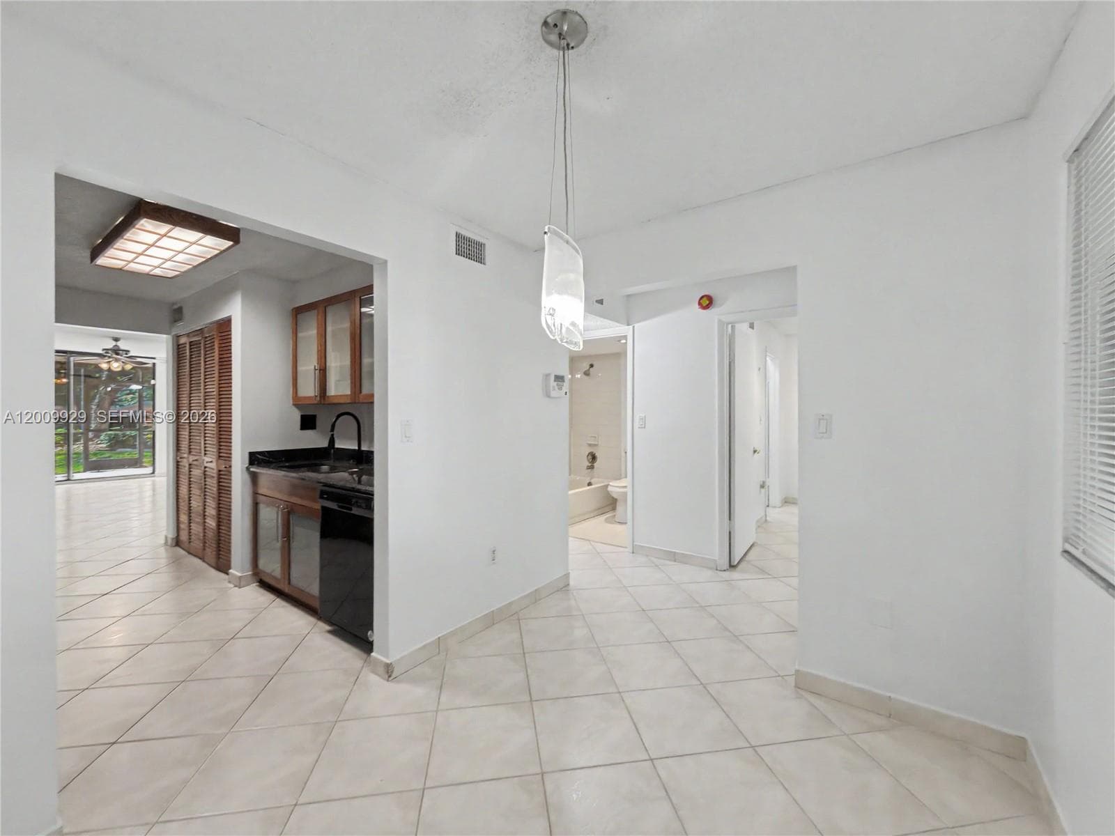 7451 NW 16th St # 110, Plantation FL 33313 photo 4