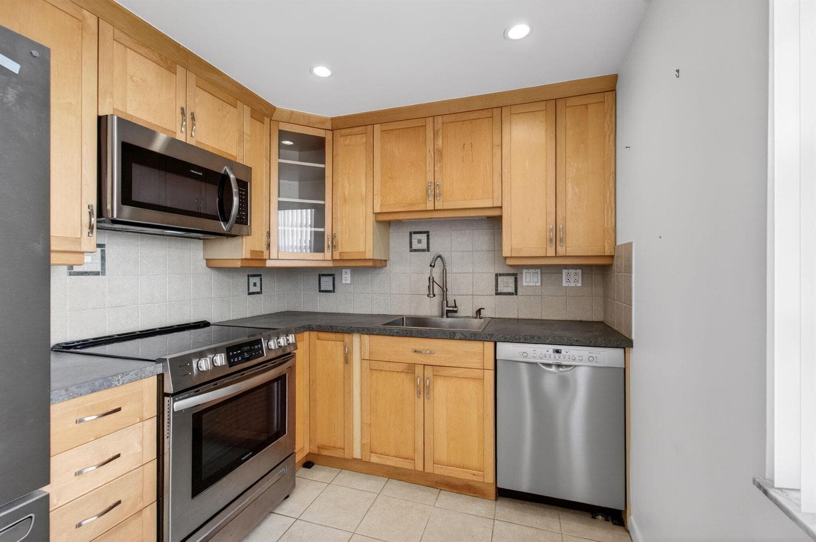 167 Normandy # D, Delray Beach, FL 33484 photo 4