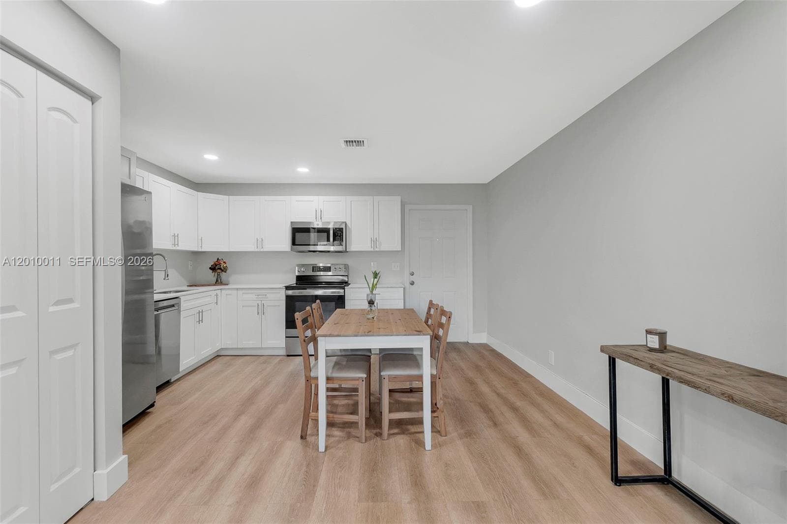 700 NW 18th St # 1-2, Fort Lauderdale FL 33311 photo 5