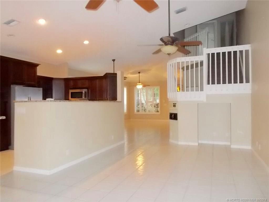 2110 SW Olympic Club Terrace, Palm City FL 34990 photo 2