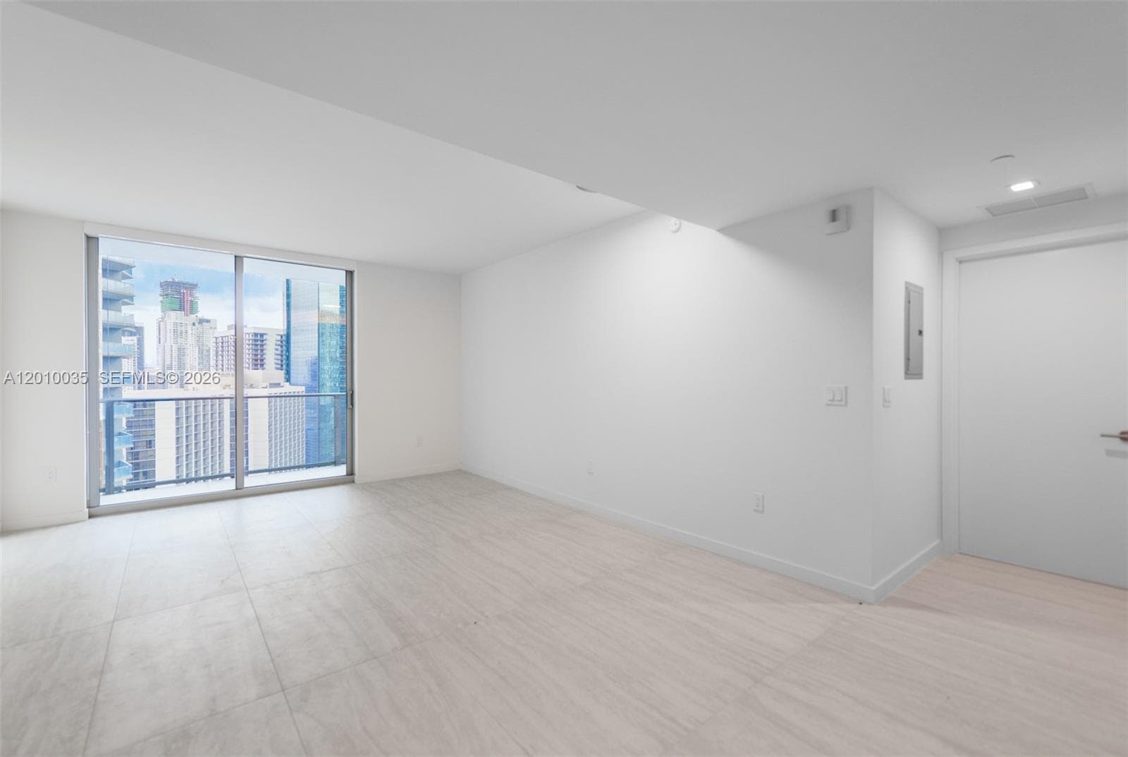 Viceroy Brickell (Icon Tower 3) photo 3