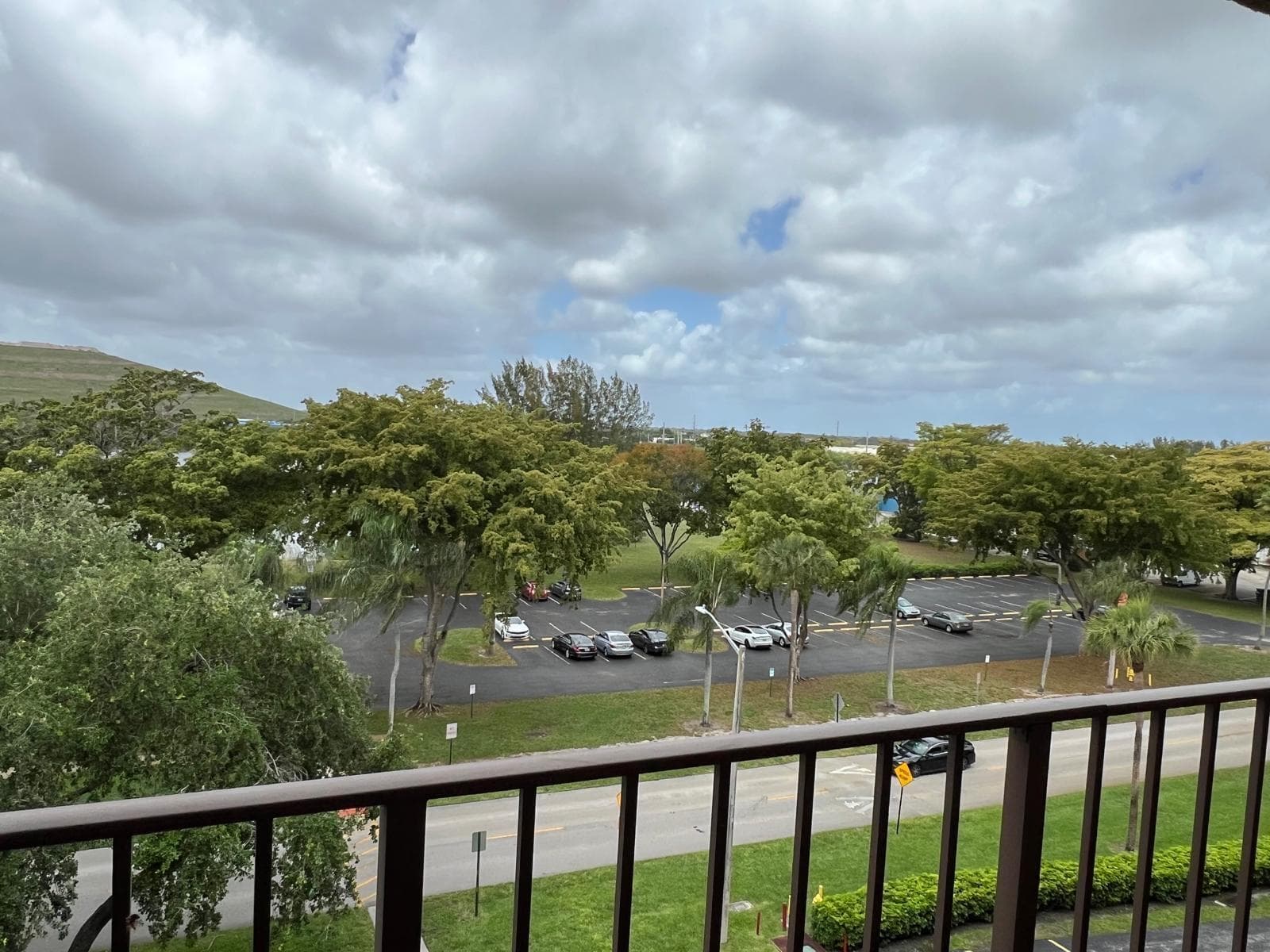 4570 NW 18th Avenue # 606, Deerfield Beach FL 33064 photo 3