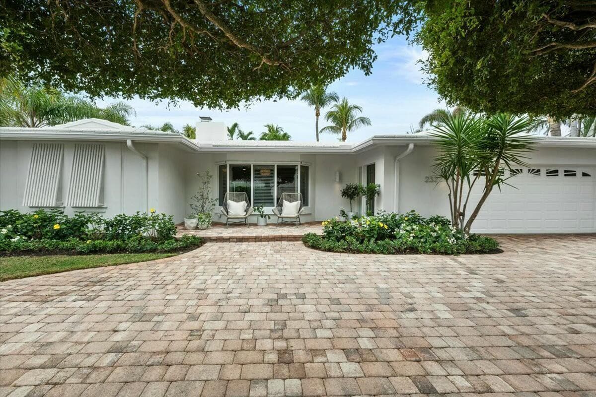 232 Cove Place, Jupiter FL 33469 photo 3