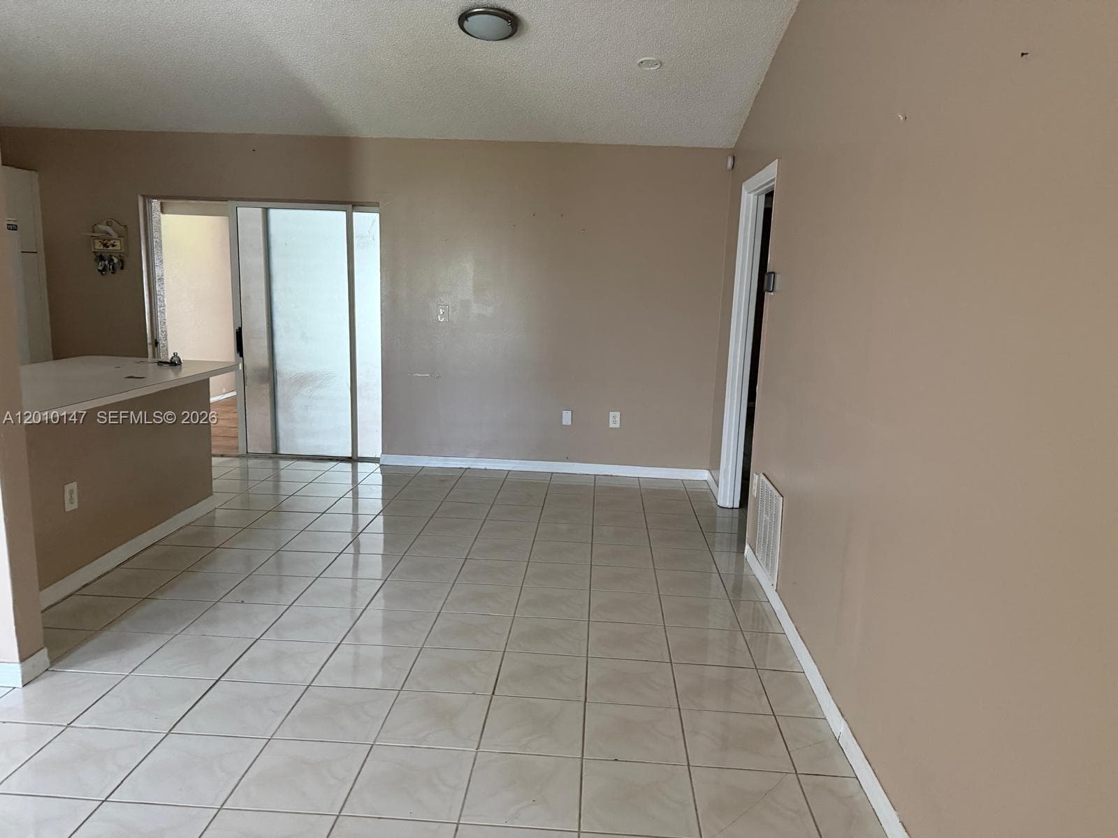 18109 SW 142nd Ct, Miami FL 33177 photo 5