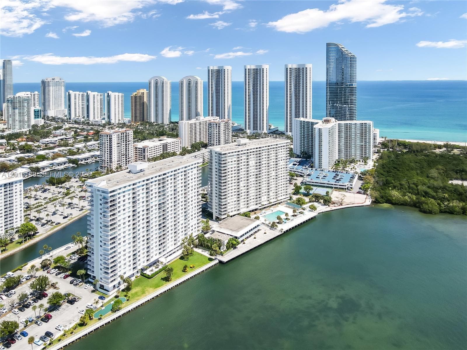 300 Bayview Dr # 605, Sunny Isles Beach FL 33160 photo 2