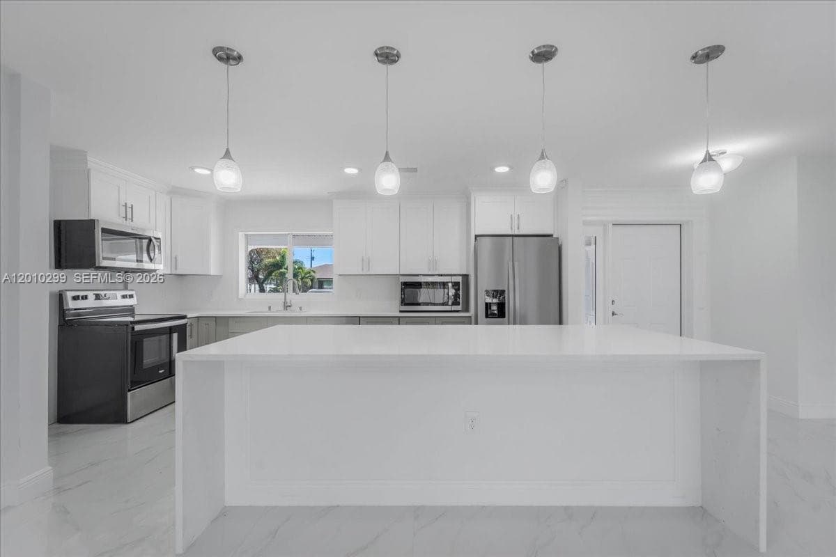 105 SE 45th, Other City - In The State Of Florida FL 33904