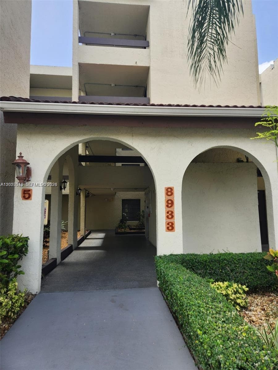 8933 SW 123rd Ct # 108, Miami FL 33186