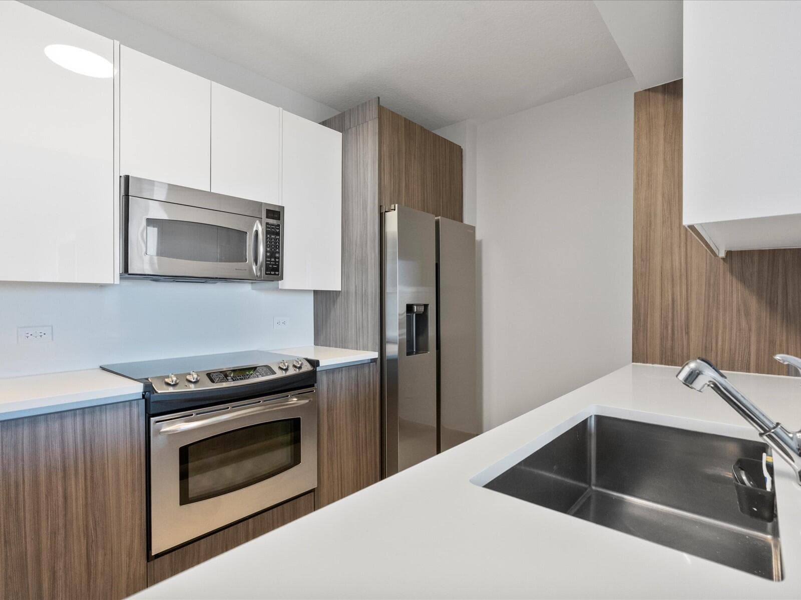 18800 NE 29th Avenue # 704, Aventura FL 33180 photo 4