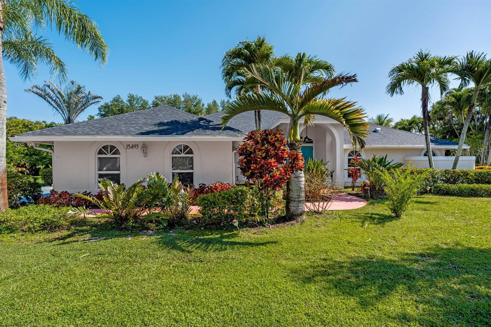 15495 Rolling Meadows Circle, Wellington FL 33414 photo 2