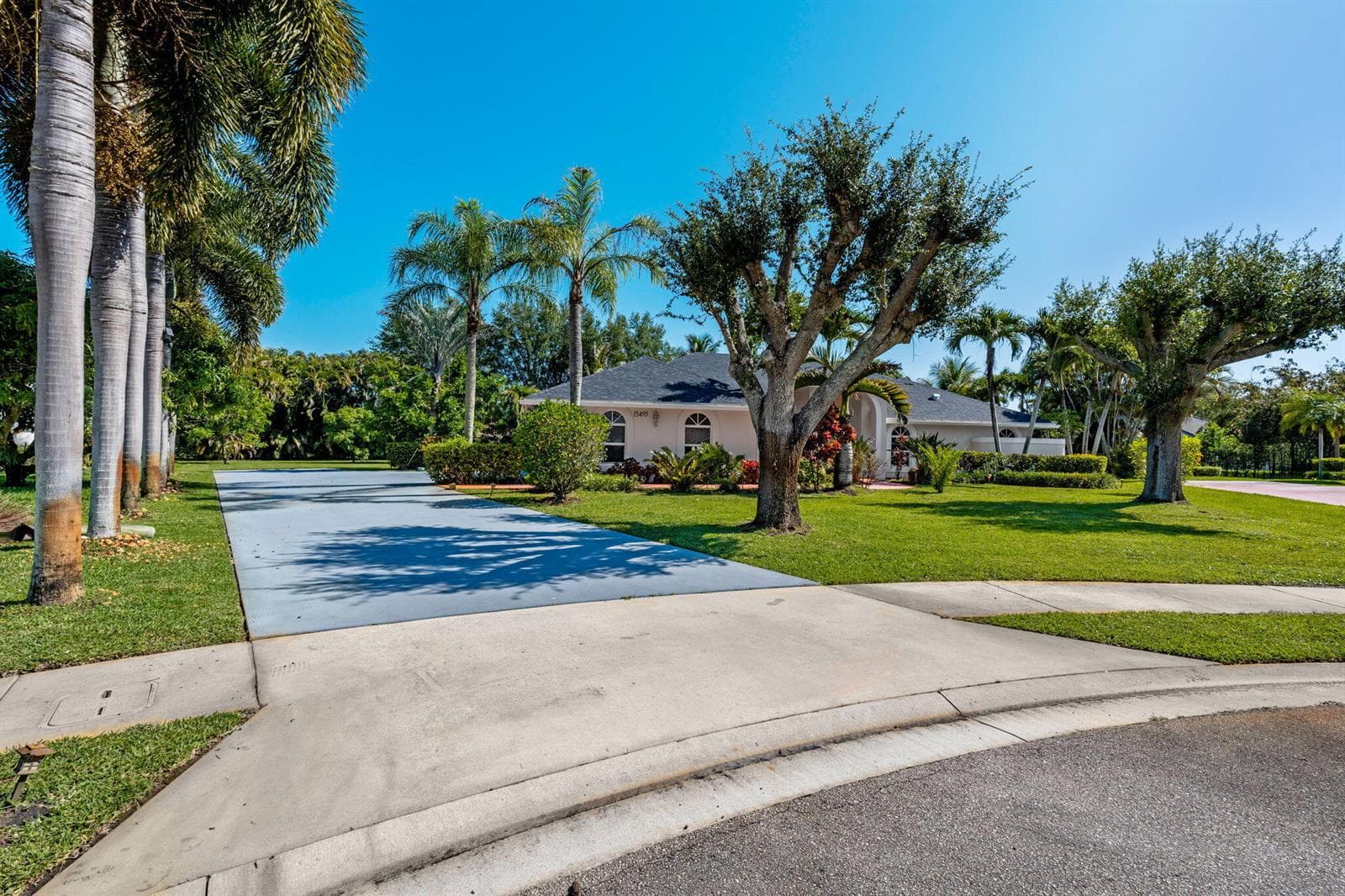 15495 Rolling Meadows Circle, Wellington FL 33414 photo 5