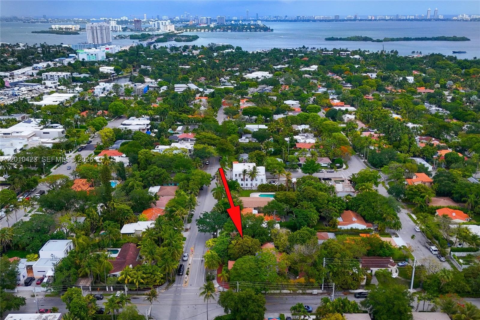 650 NE 76th St, Miami FL 33138 photo 2