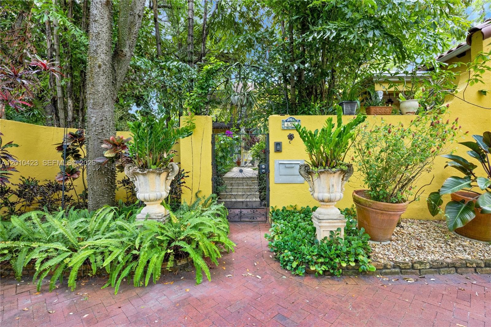 650 NE 76th St, Miami FL 33138 photo 3