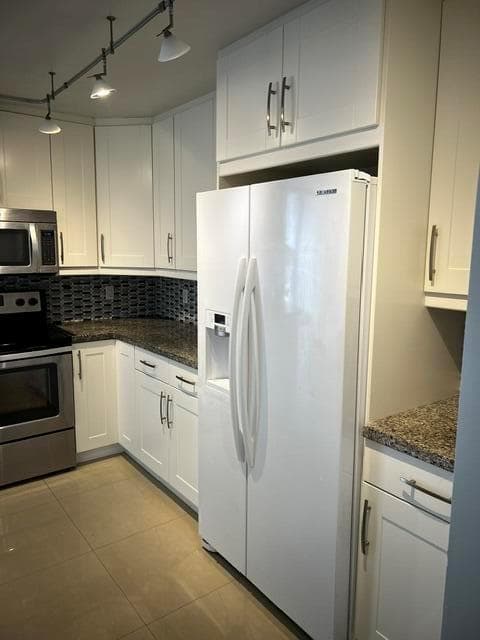 200 Leslie Drive # 1128, Hallandale Beach FL 33009 photo 5