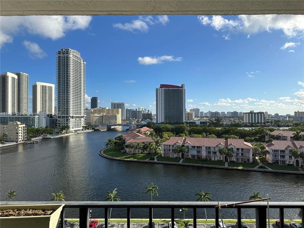 200 Leslie Drive # 1128, Hallandale Beach FL 33009 photo 4