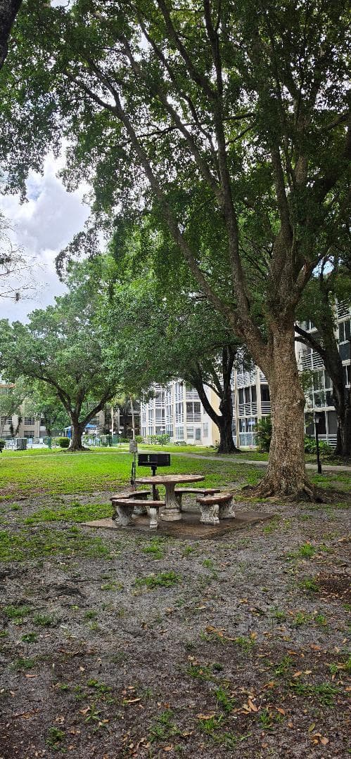 2600 NW 49th Avenue # 409, Lauderdale Lakes FL 33313 photo 4