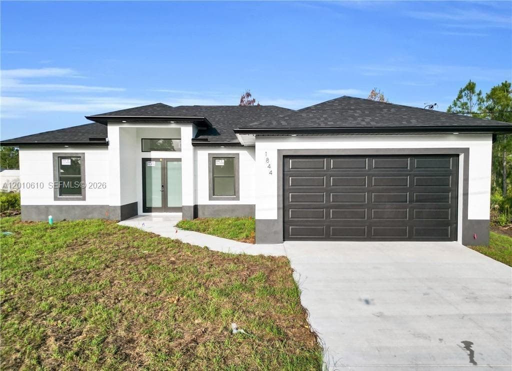 346 Ranchito Ave, Lehigh Acres FL 33974