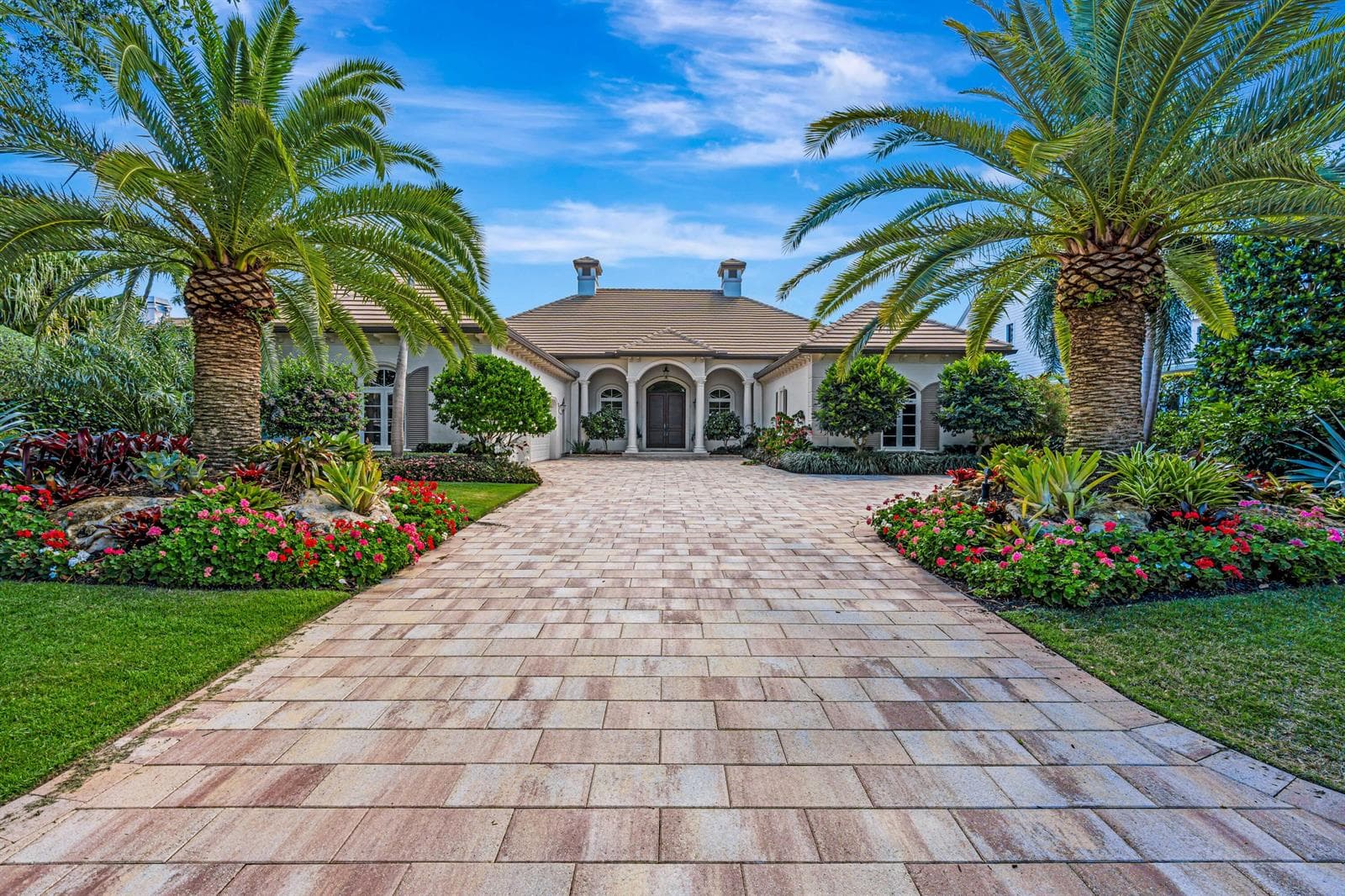 469 Mariner Drive, Jupiter FL 33477 photo 2