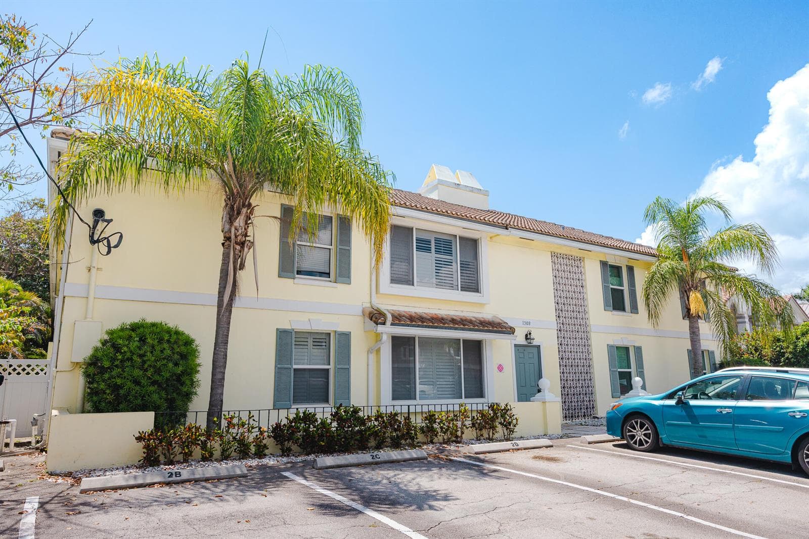 1308 Bayview Drive # 1c, Fort Lauderdale FL 33304 photo 3