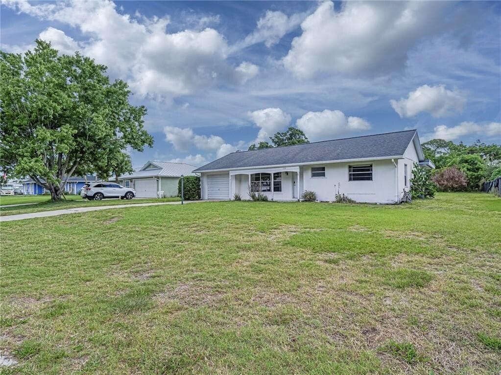 136 16th Avenue, Vero Beach FL 32962 photo 2