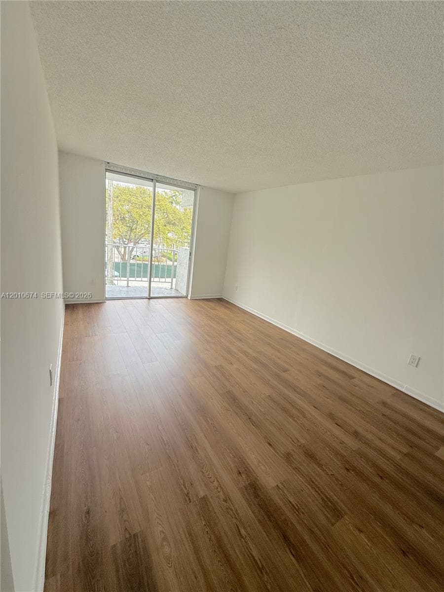 482 NW 165th St Rd # 307, Miami FL 33169 photo 5