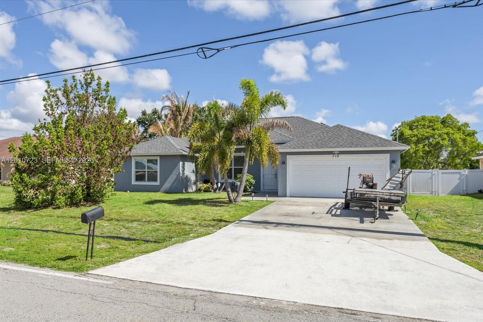 115 SW Glenwood Dr, Port St. Lucie FL 34984 photo 4