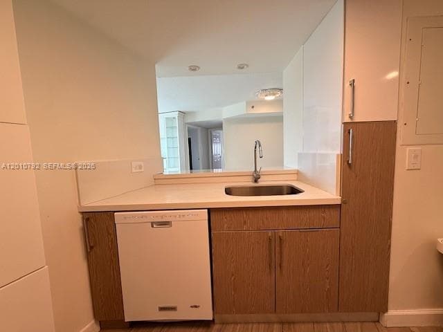 2415 NW 16th St Rd # 605-1, Miami, FL 33125 photo 2