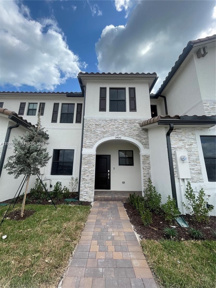 24641 SW 117th Path # 24641, Homestead FL 33032