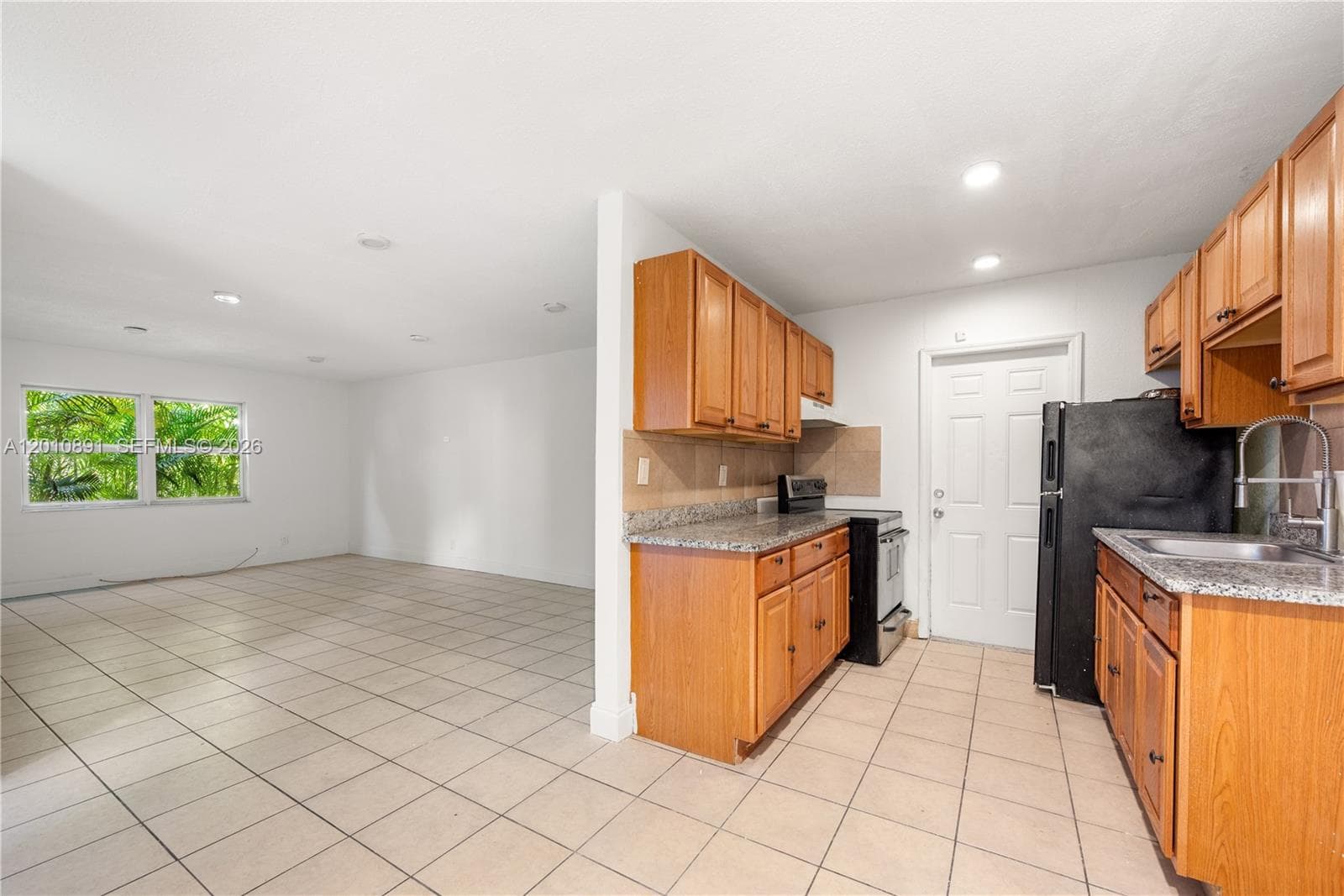608 SW 16th Ave, Fort Lauderdale FL 33312 photo 5
