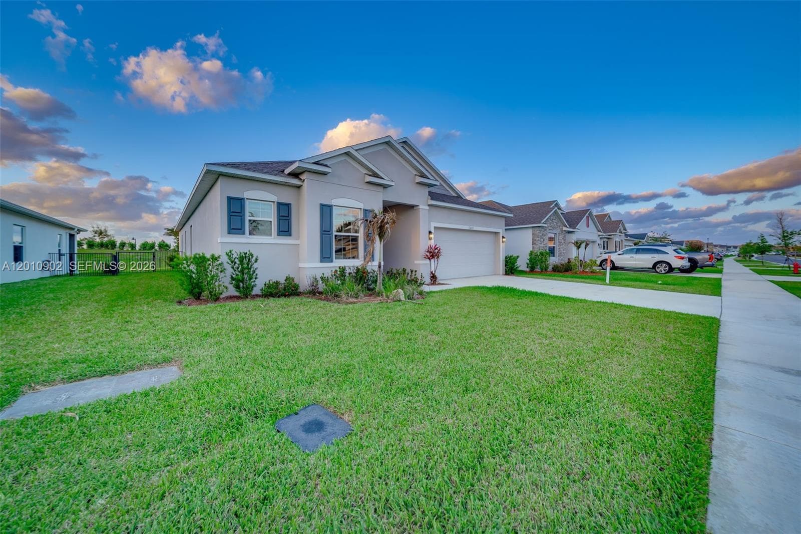 12459 SW Forli Way, Port St. Lucie FL 34987 photo 3