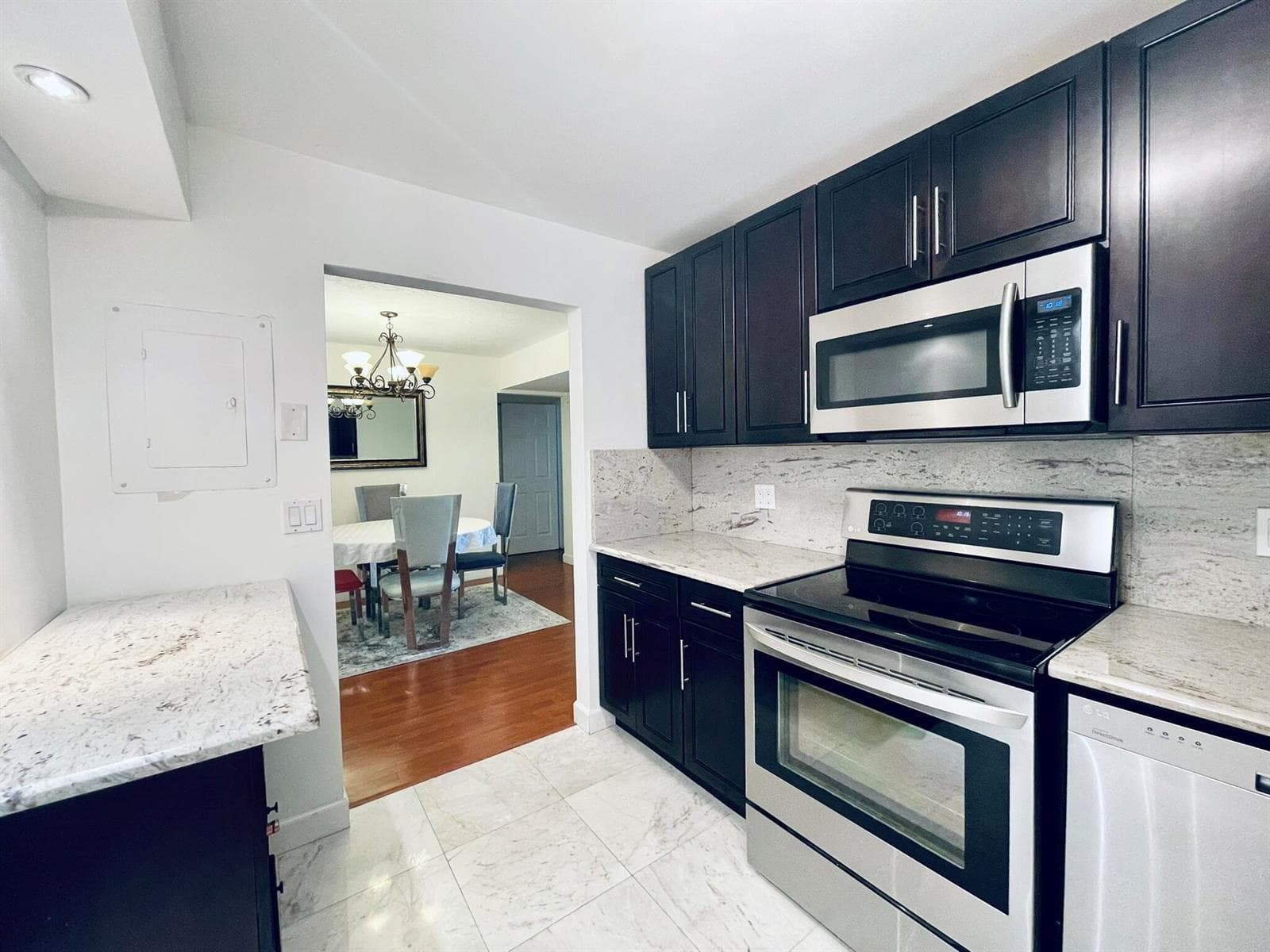 7000 NW 17th Street # 203, Plantation FL 33313 photo 3