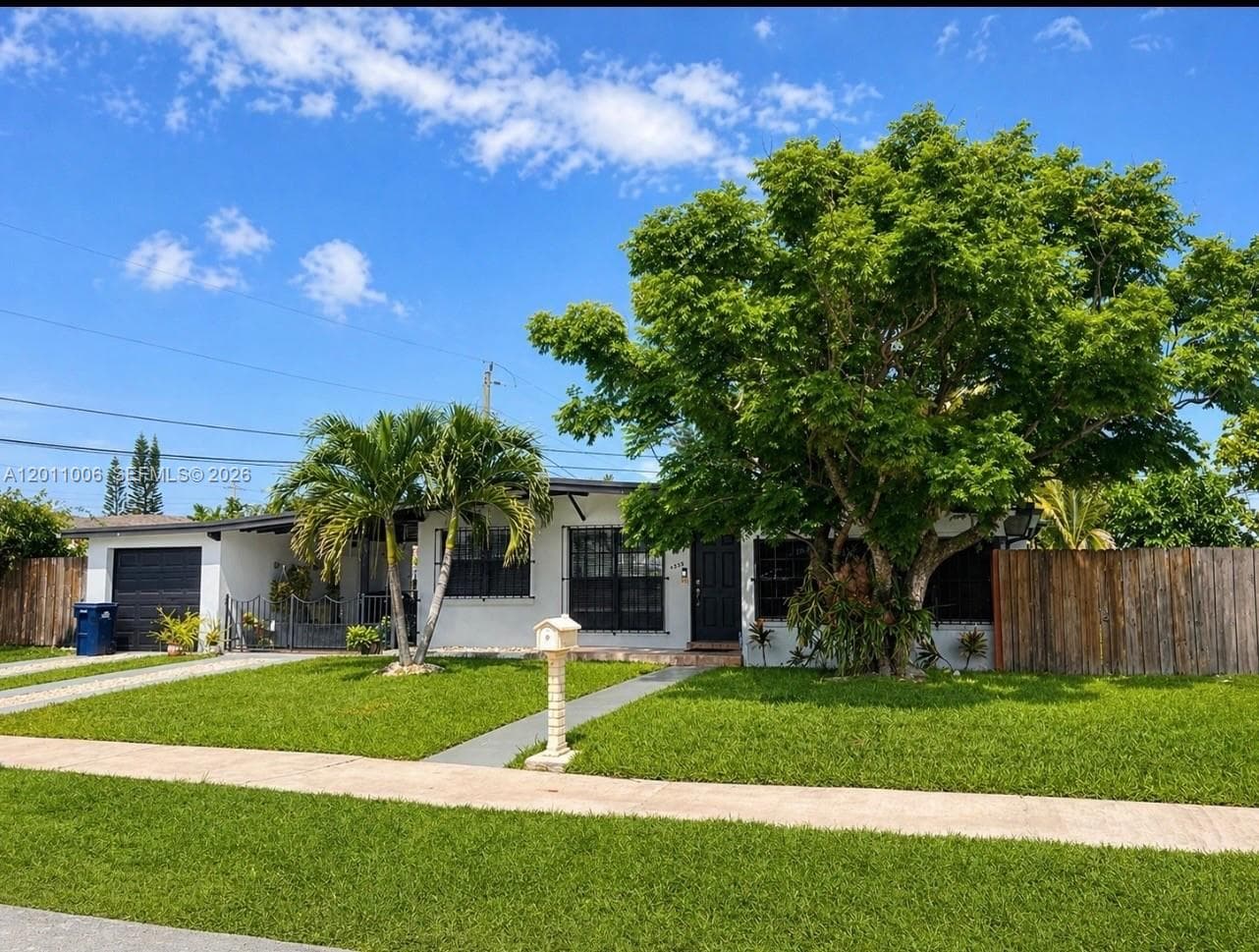 4825 SW 111th Ave, Miami FL 33165 photo 2