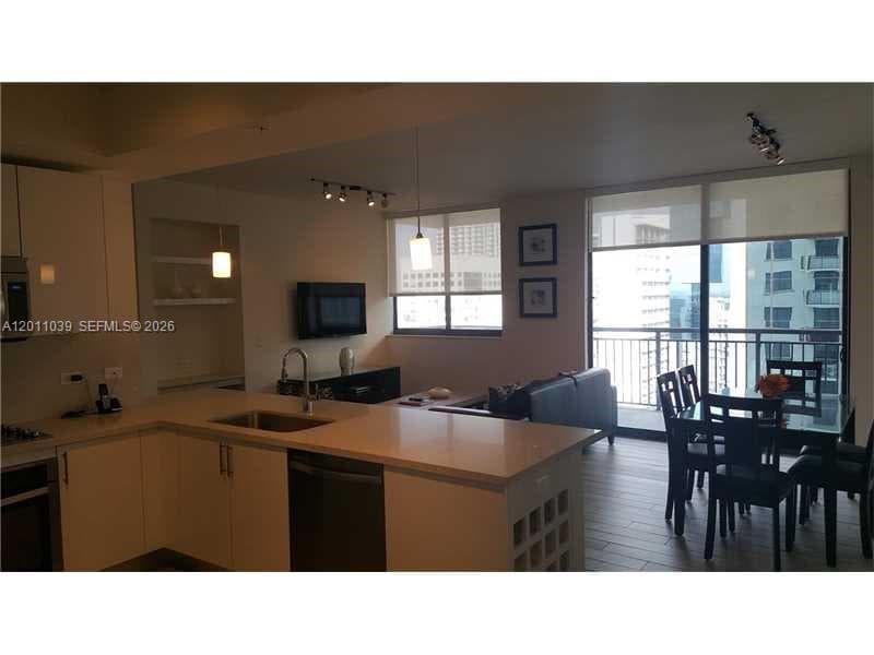 999 SW 1st Ave # 2514, Miami FL 33130