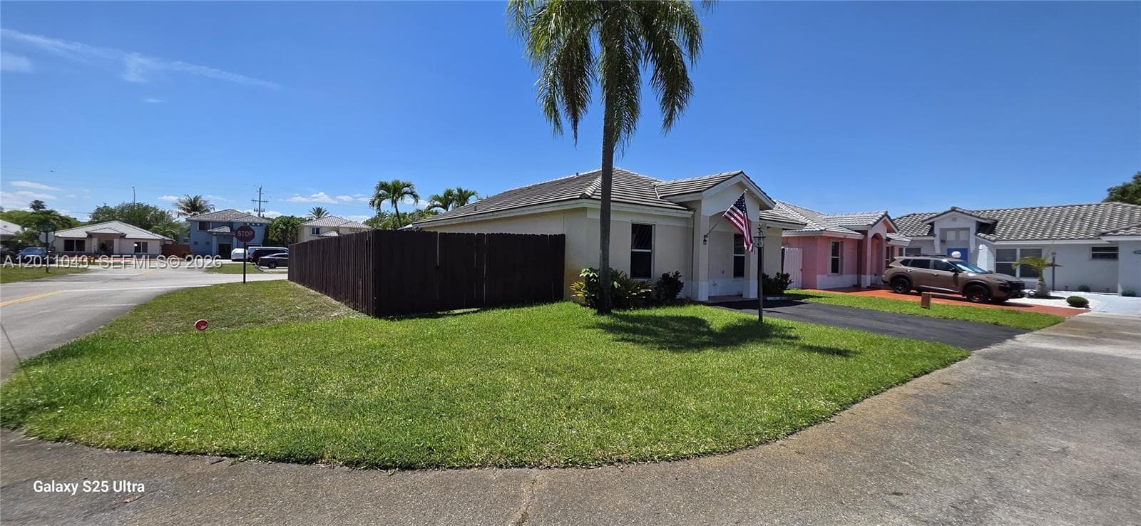 18516 NW 56th Ave, Miami Gardens FL 33055 photo 2