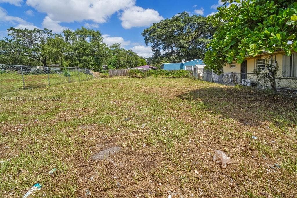 2455 NW 55th street, Miami FL 33142 photo 2