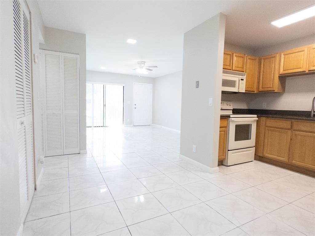 3256 NW 104th Avenue # 115c, Coral Springs FL 33065 photo 5
