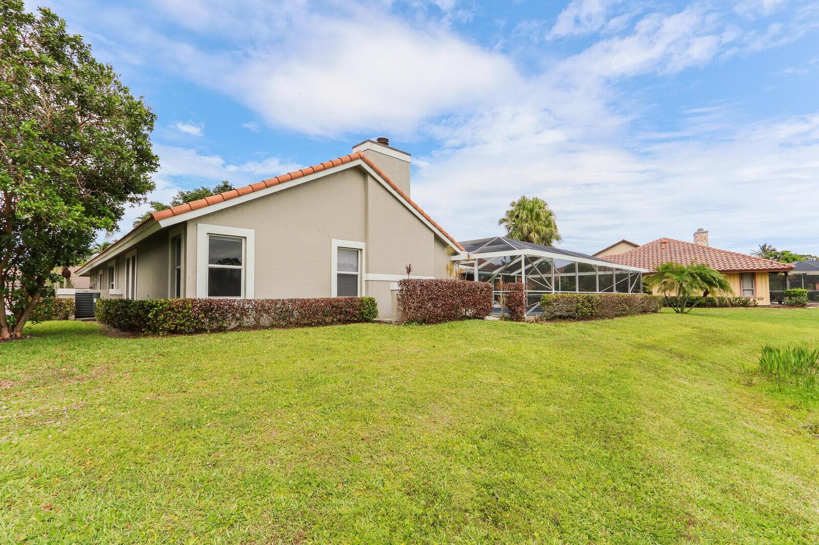 2 Old Fence Road, Palm Beach Gardens FL 33418 photo 3