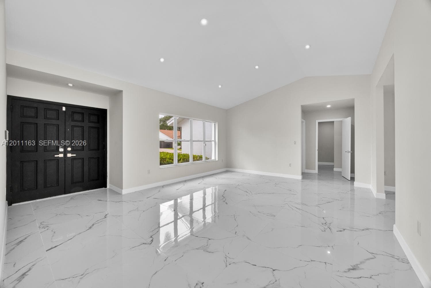 8503 SW 83rd St, Miami FL 33143 photo 4