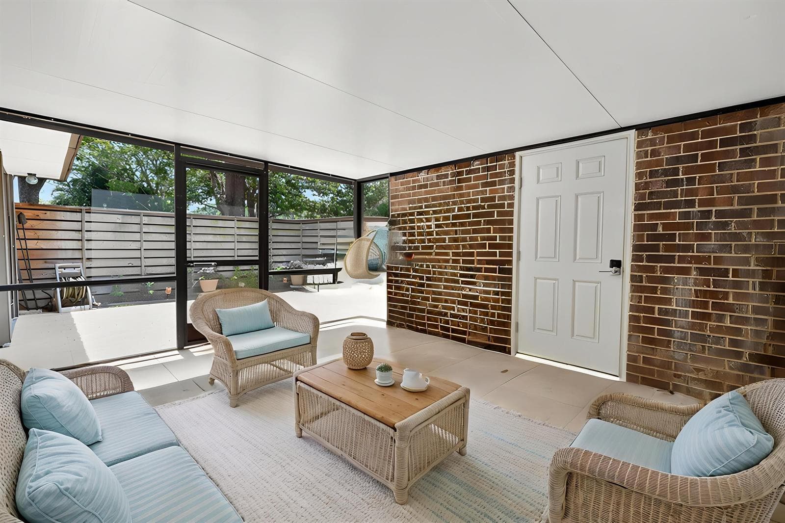 527 5th Terrace, Palm Beach Gardens FL 33418 photo 3