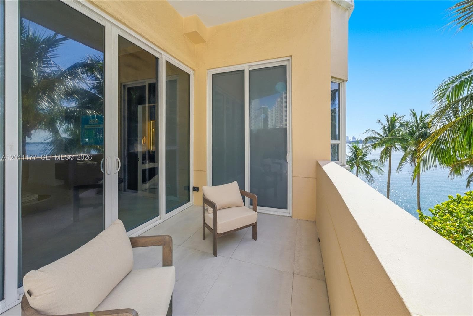 808 Brickell Key Dr # 408, Miami FL 33131 photo 3