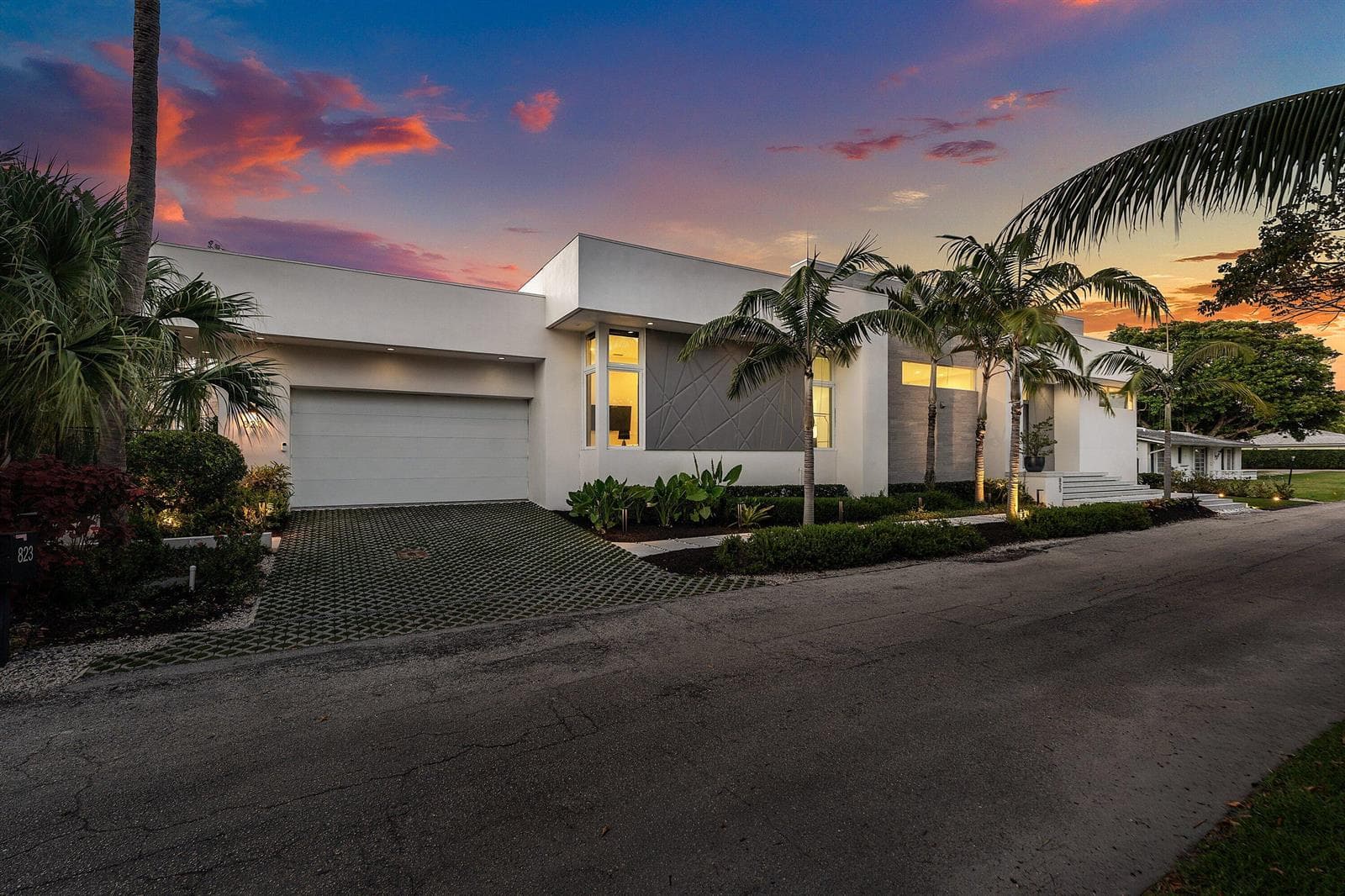 823 W Oyster Lane, Lantana FL 33462 photo 3