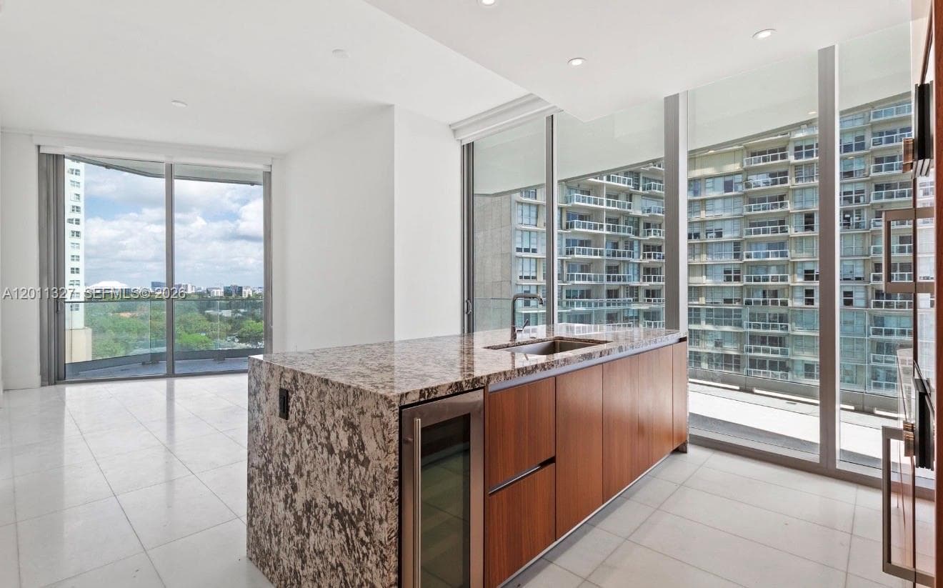 175 SE 25th Rd # 704, Miami FL 33129 photo 5